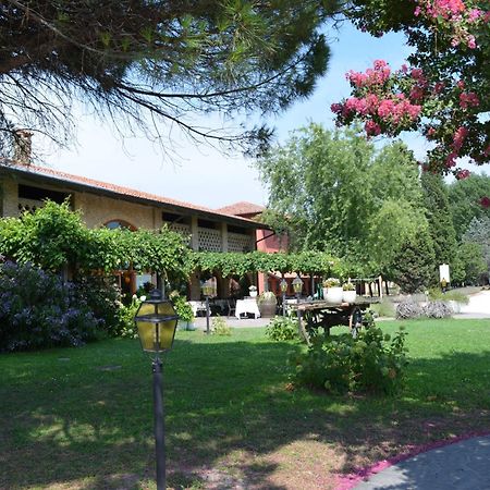 Agriturismo Isola Augusta Palazzolo dello Stella Екстериор снимка