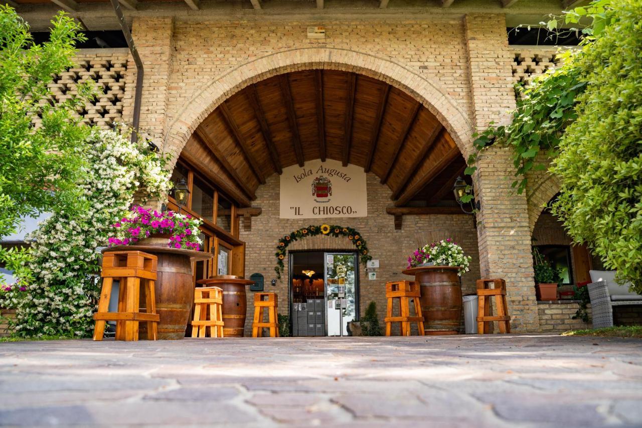 Agriturismo Isola Augusta Palazzolo dello Stella Екстериор снимка