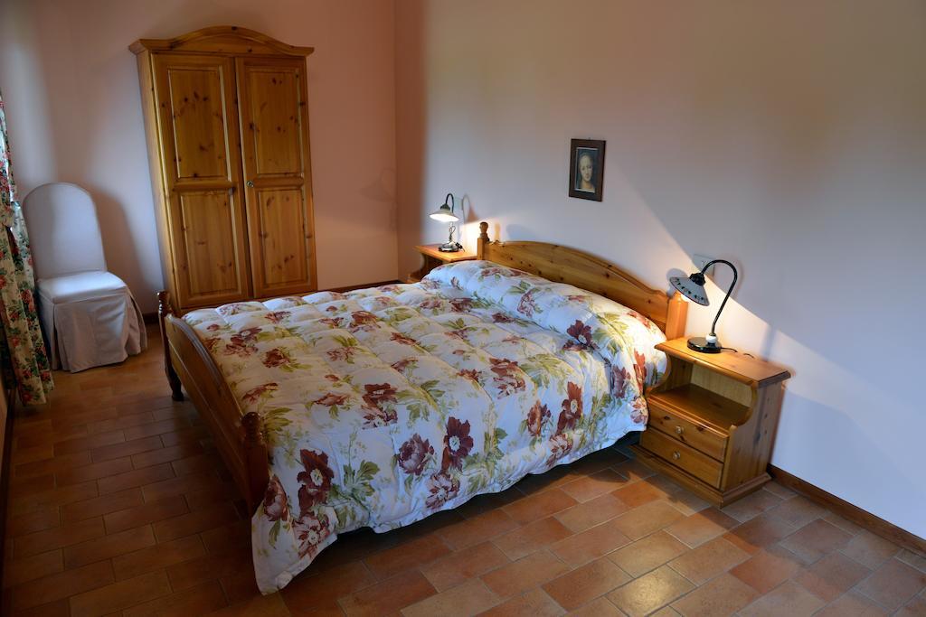 Agriturismo Isola Augusta Palazzolo dello Stella Стая снимка