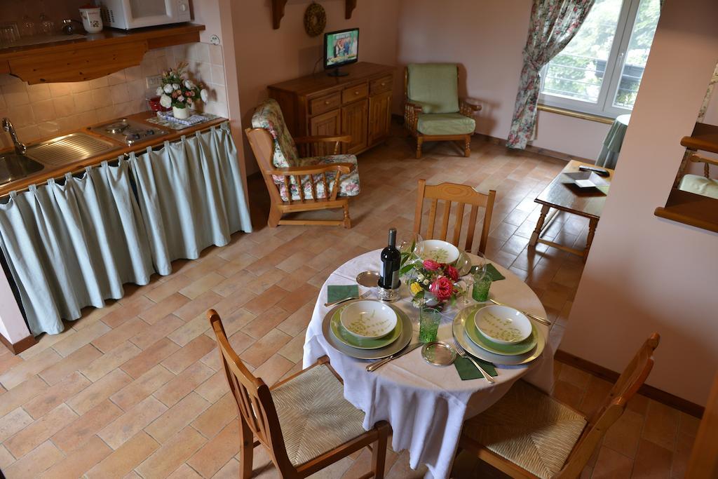 Agriturismo Isola Augusta Palazzolo dello Stella Стая снимка