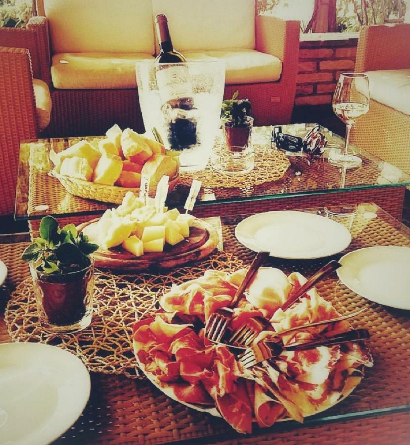 Agriturismo Isola Augusta Palazzolo dello Stella Екстериор снимка